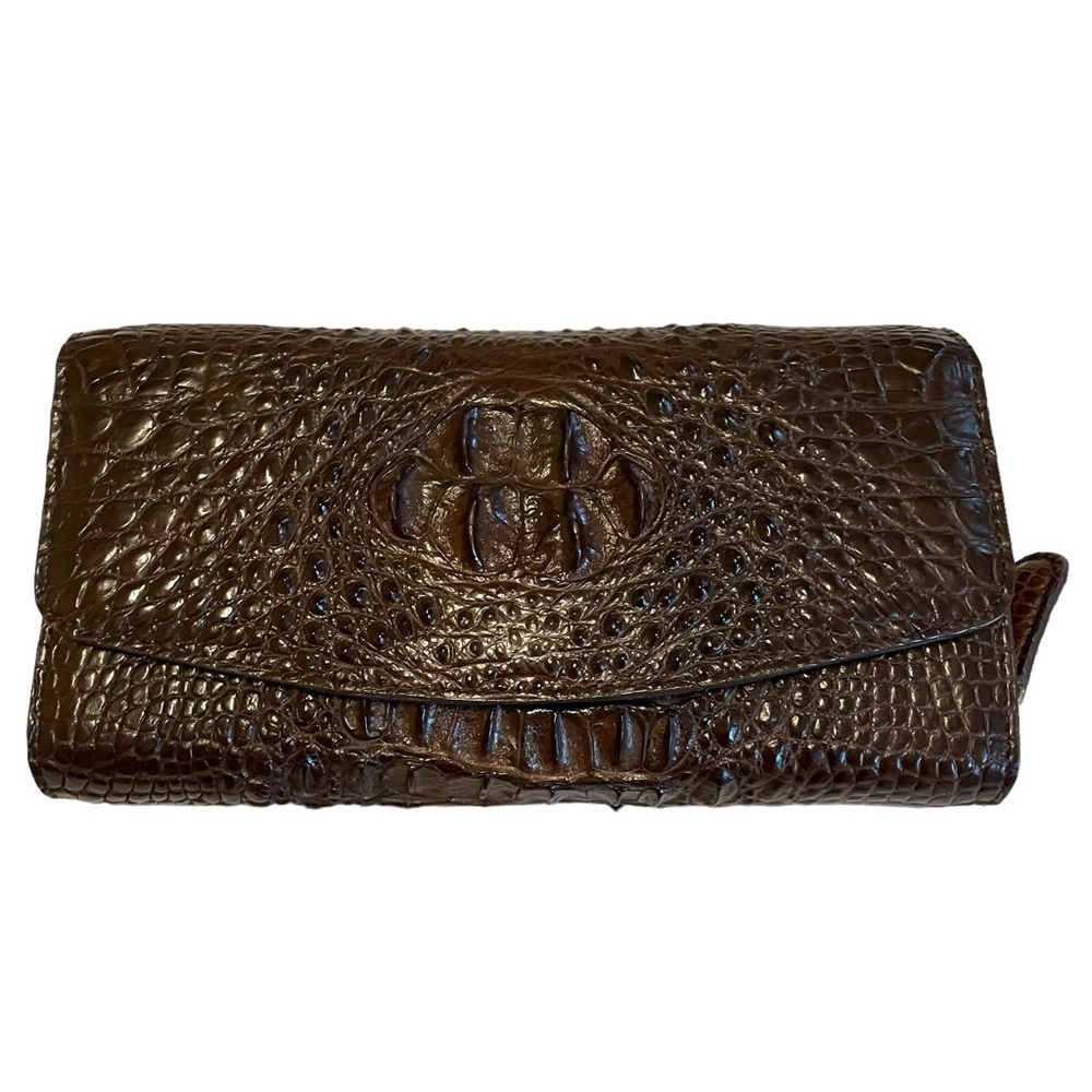 IZOD Leather Reptile Women's Trifold Wallet Clutch